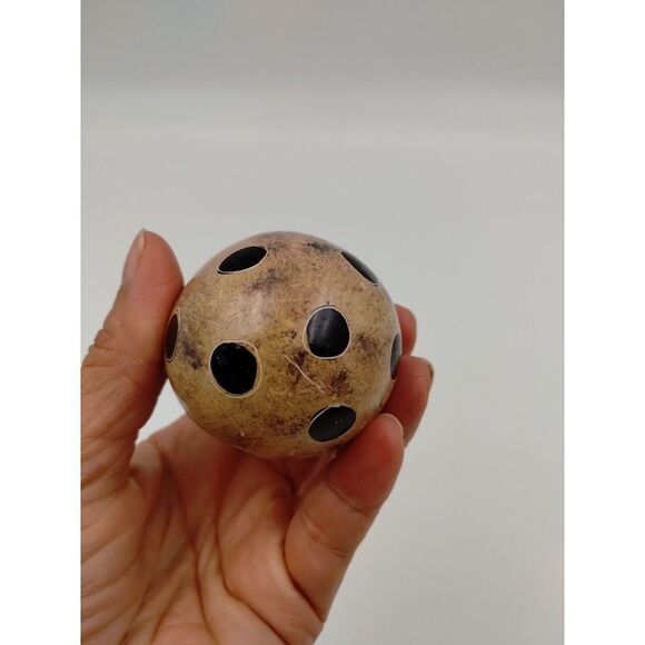 SOAPSTONE Egg with Polka Dots Mauve Pink and Black - Picture 5 of 7
